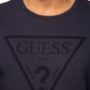 T-SHIRT GUESS MASC LOGO TRIANGULO RELEVO SMART BLUE - Image 3