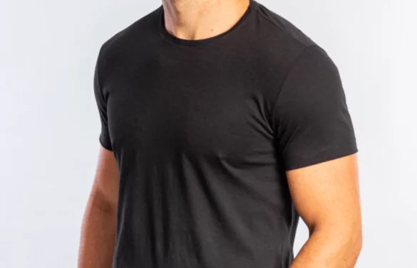 CAMISA BÁSICA GOLA CARECA - PRETO